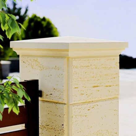 Róma kerítés oszlop fedlap (csúcsos)